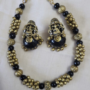 Black-Gold Cluster Terracotta Set