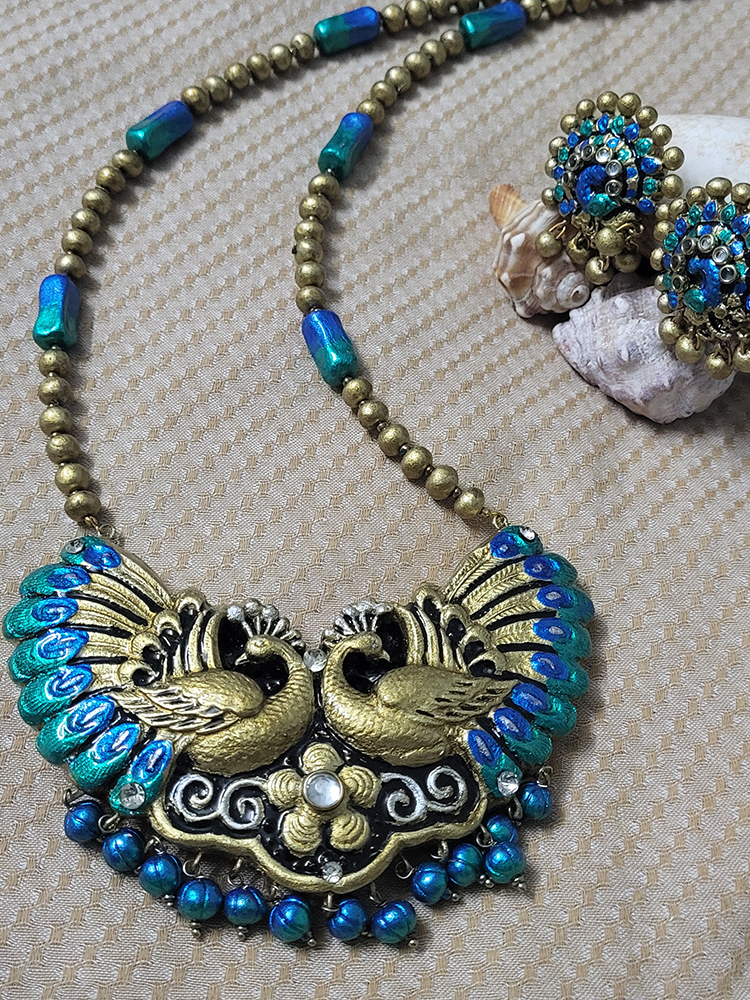 Blue Peacock Terracotta Set