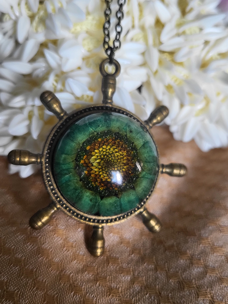 Helm Resin Pendant - Image 4