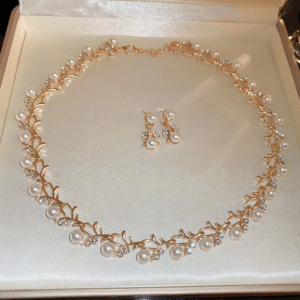 Pearl & Crystal Vine Necklace with Matching Earrings
