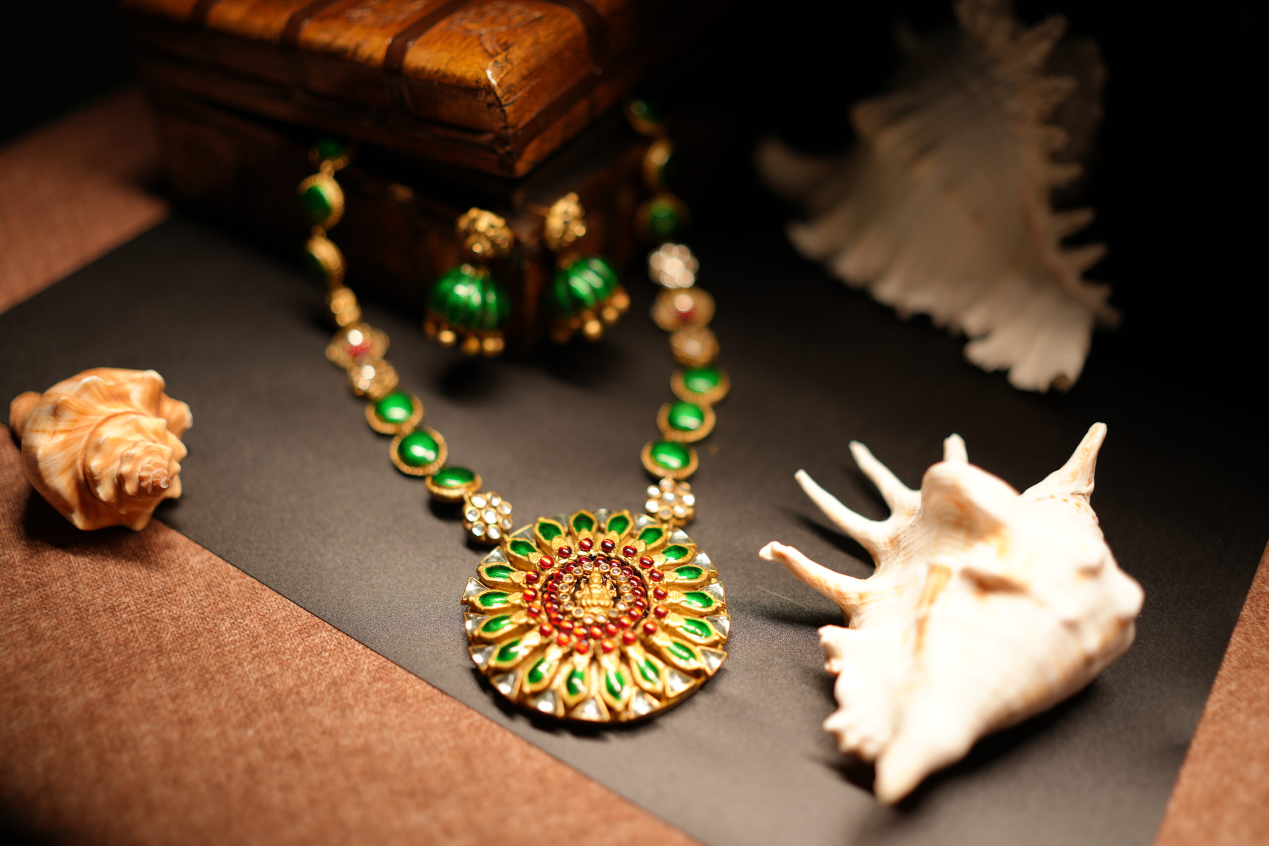 Green Lakshmi Terracotta Jewellery Set - Image 9
