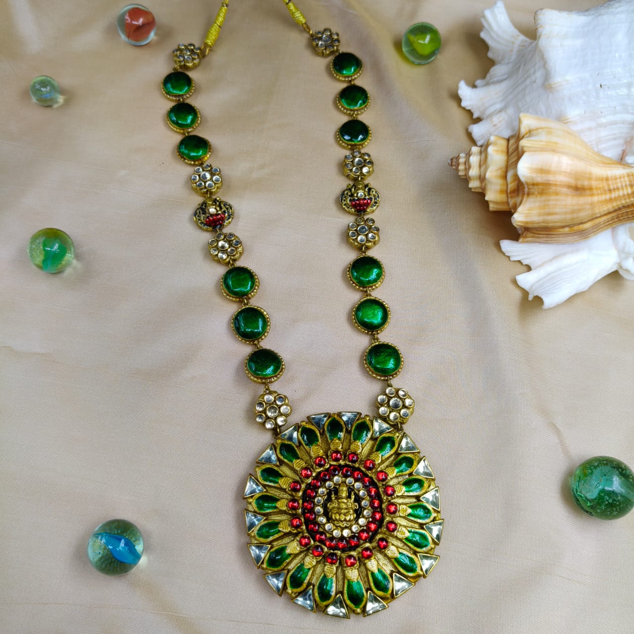 Green Lakshmi Terracotta Jewellery Set - Image 2