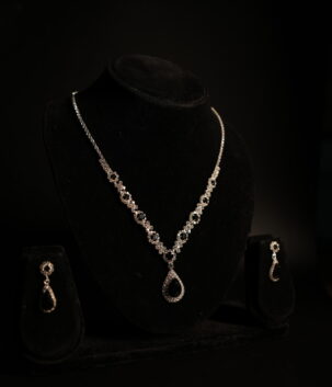 Elegant black crystal teardrop necklace with sparkling rhinestone detailing for women