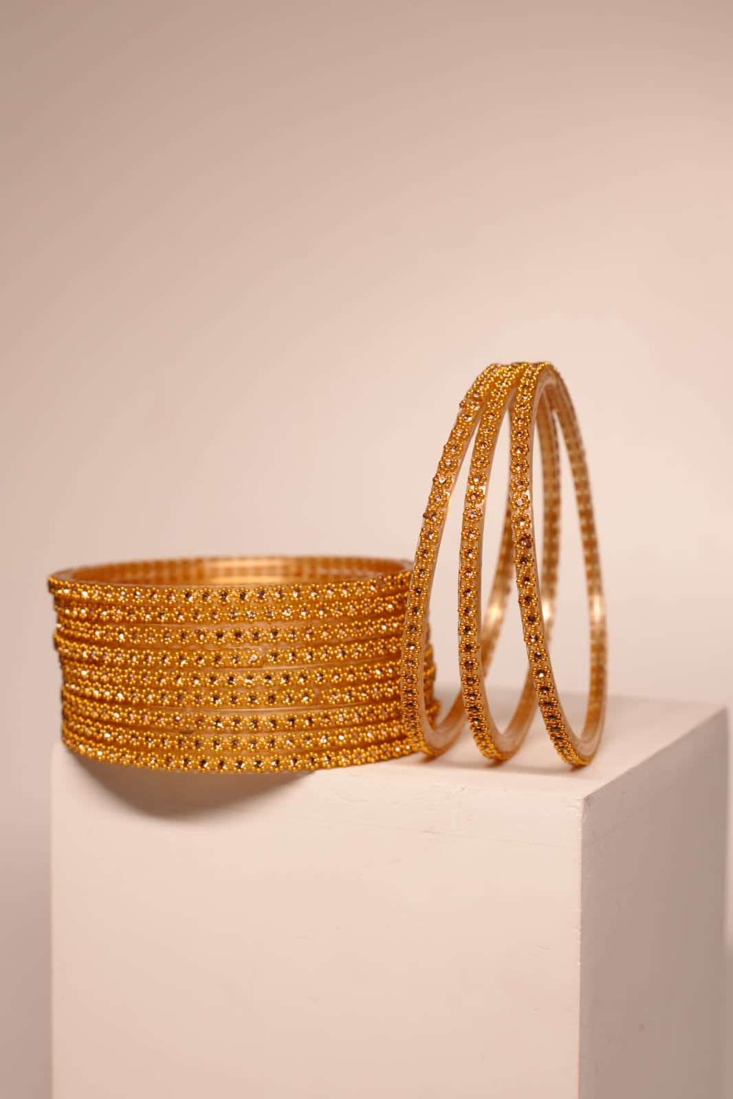 Golden Sparkle Stone Bangles Set – Pack of 6 - Image 5