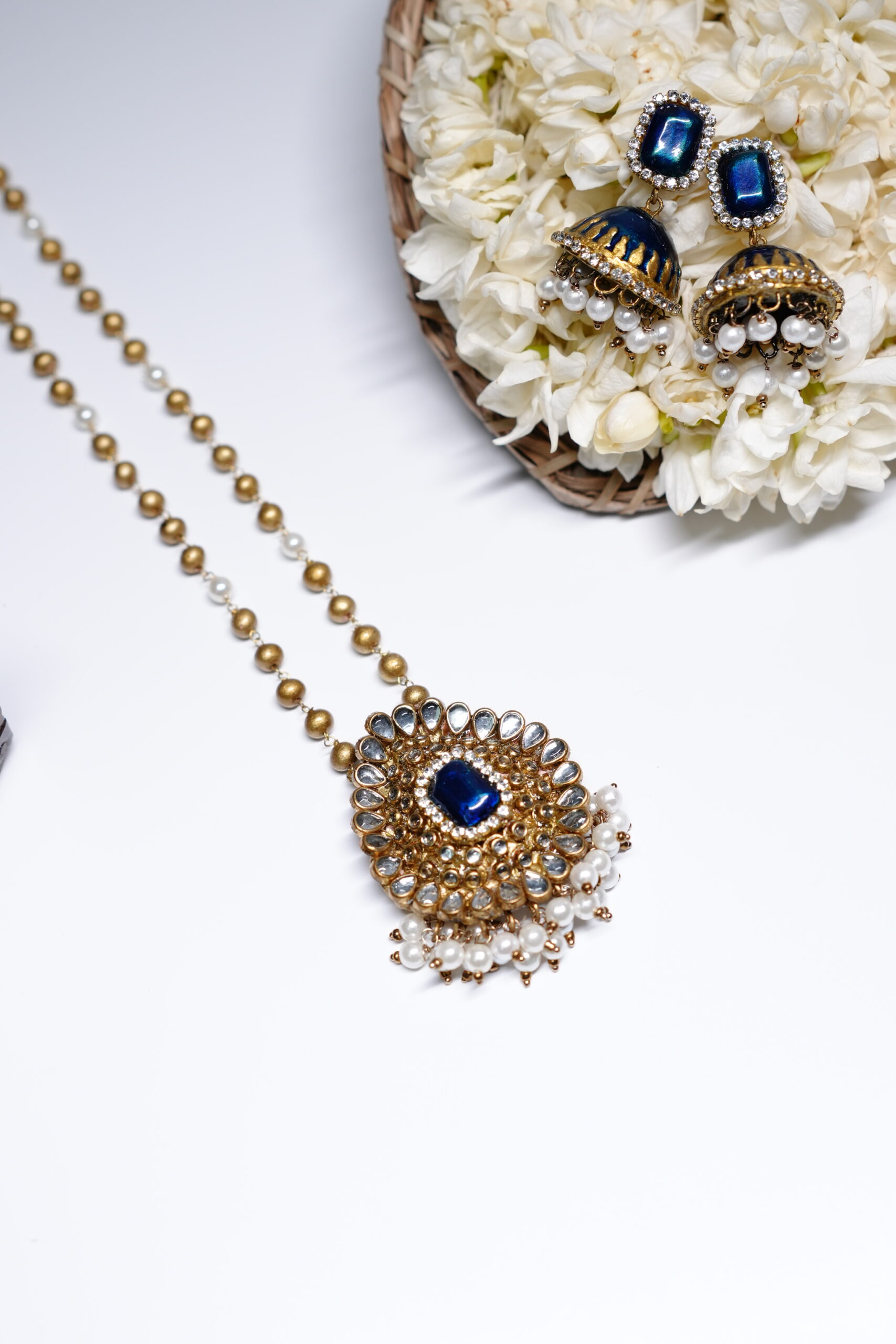 Kundan Pendant Necklace Set - Image 5