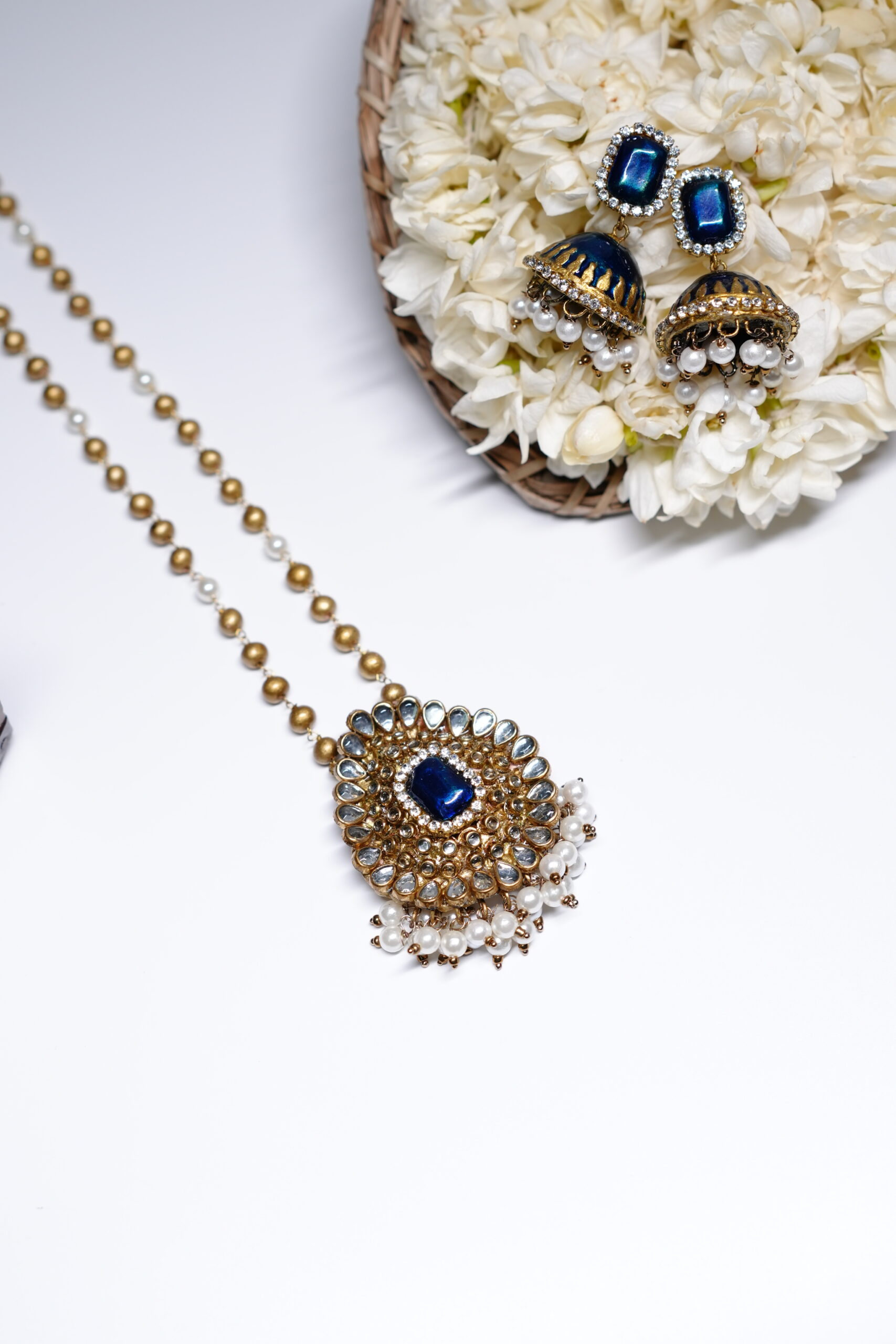 Kundan Pendant Necklace Set - Image 7