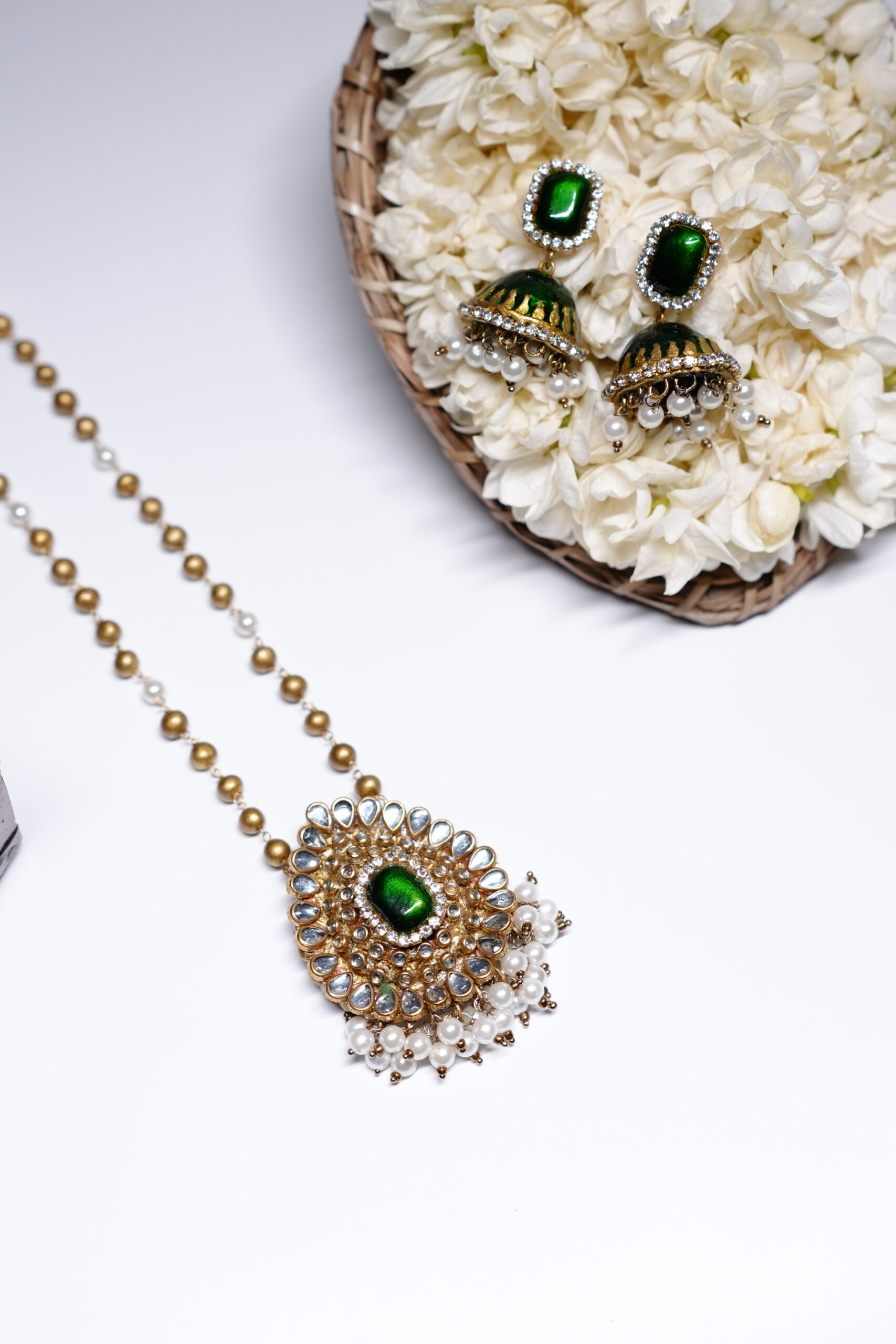 Kundan Pendant Necklace Set - Image 9