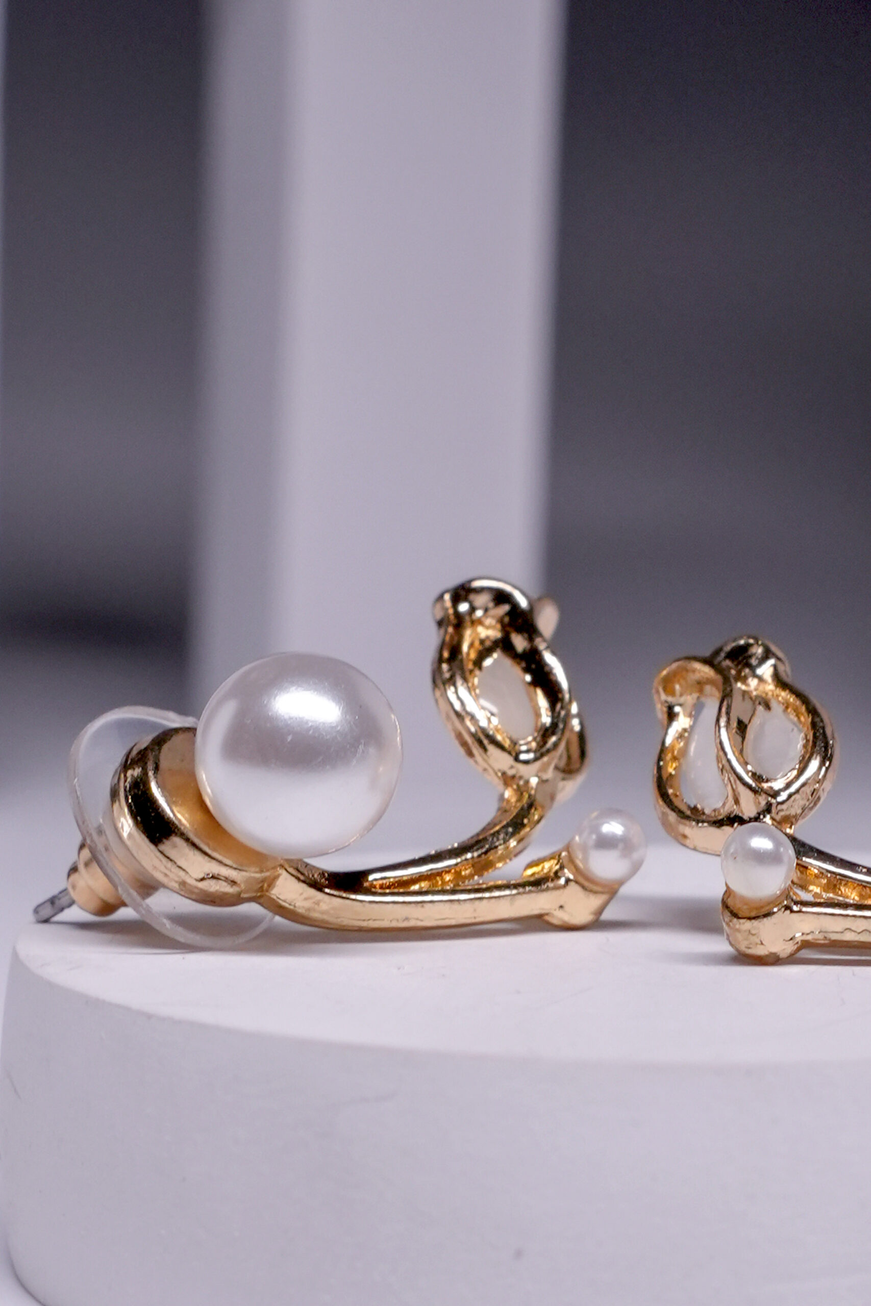 Pearl Leaf Curved Stud Earrings - Image 3